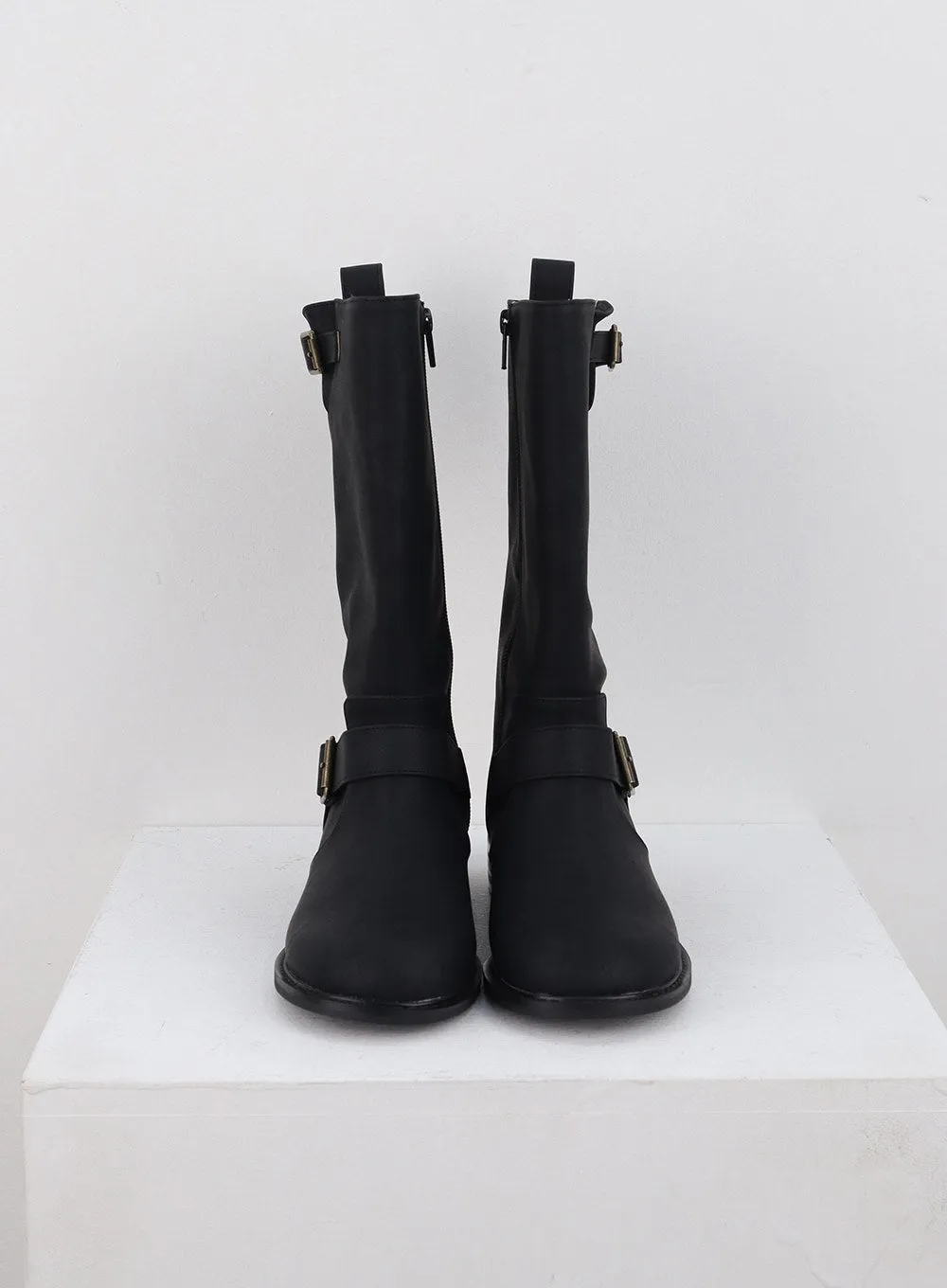 Buckled Flat Lug Sole Boots CD301