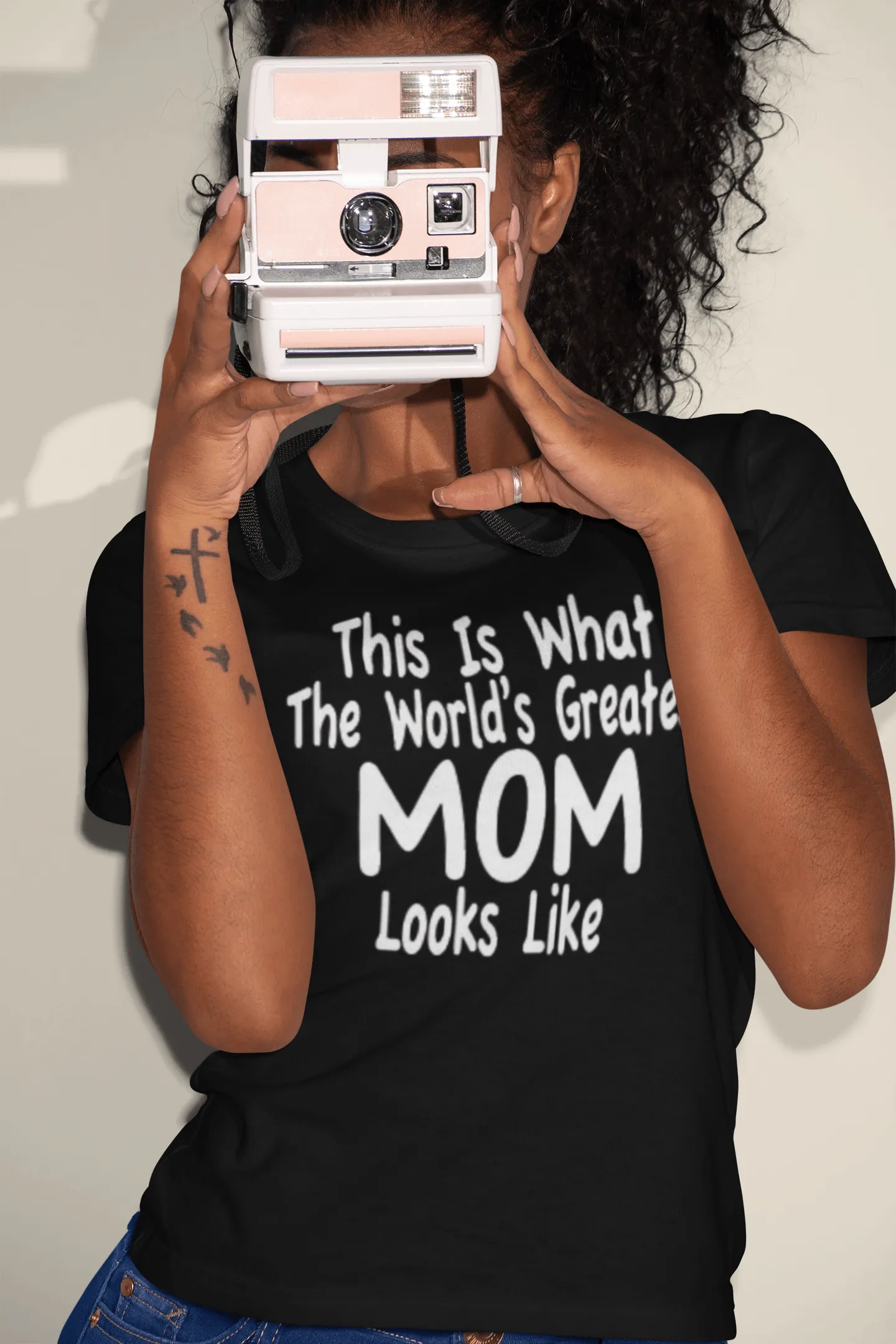 Family T-shirt This Is What The World's Greateast Mom Looks Like Short Sleeve Ultra Crew Neck