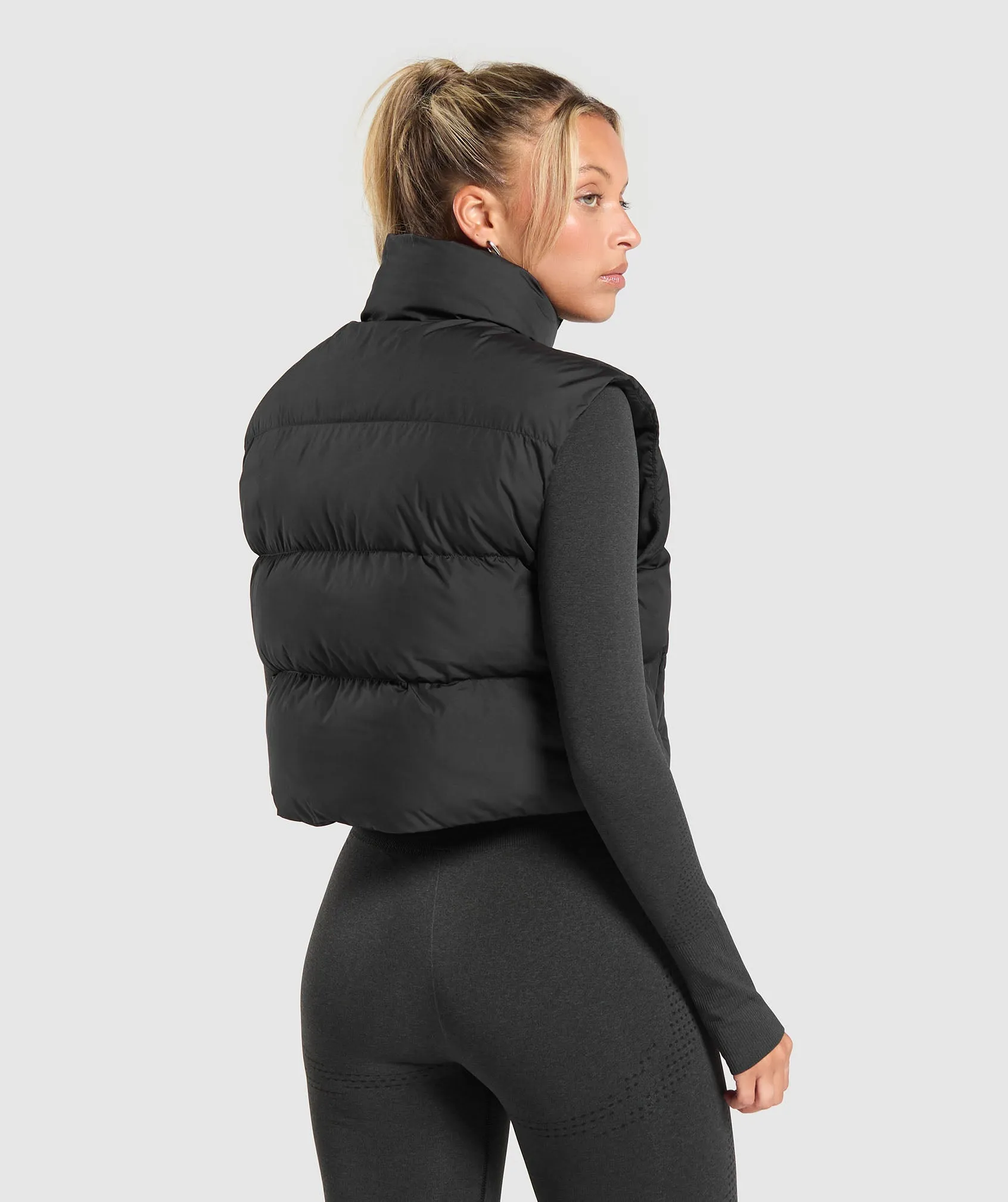 Gymshark Cropped Midi Gilet - Black