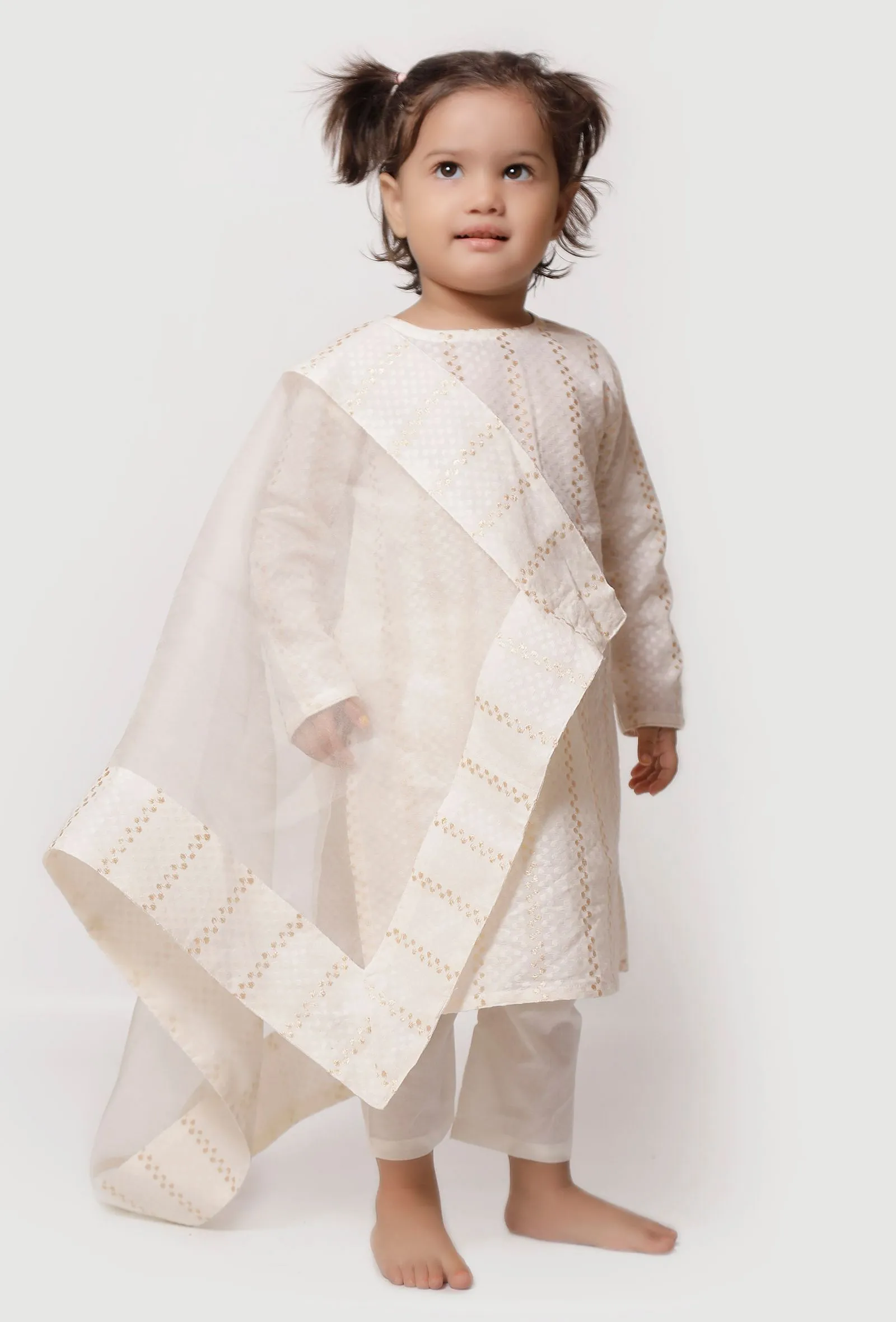 Set of 3 - Snow White Malmal Zig Zag Kurta with Pajama and Dupatta