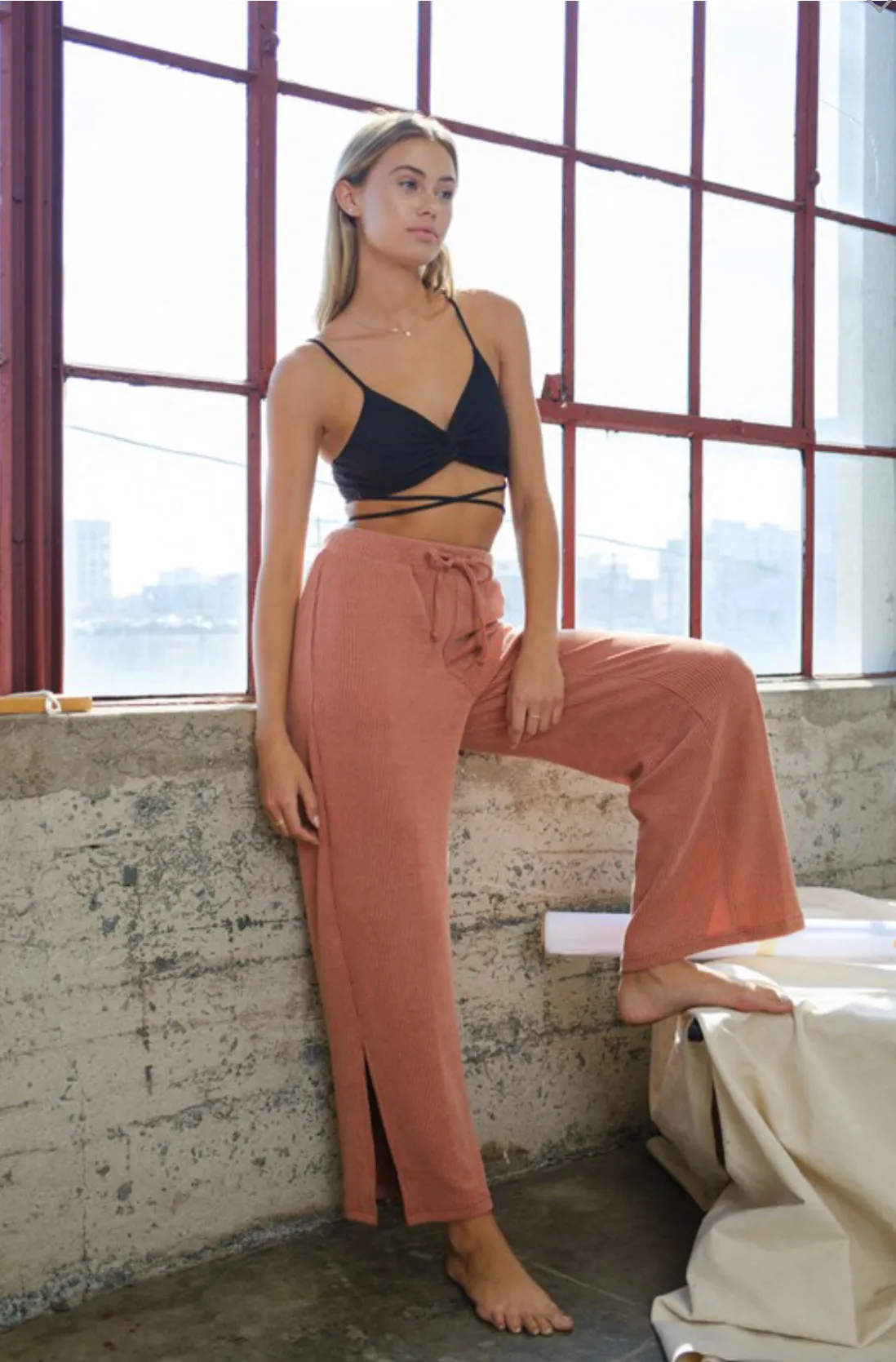 Sofia Ribbed Wide Pants