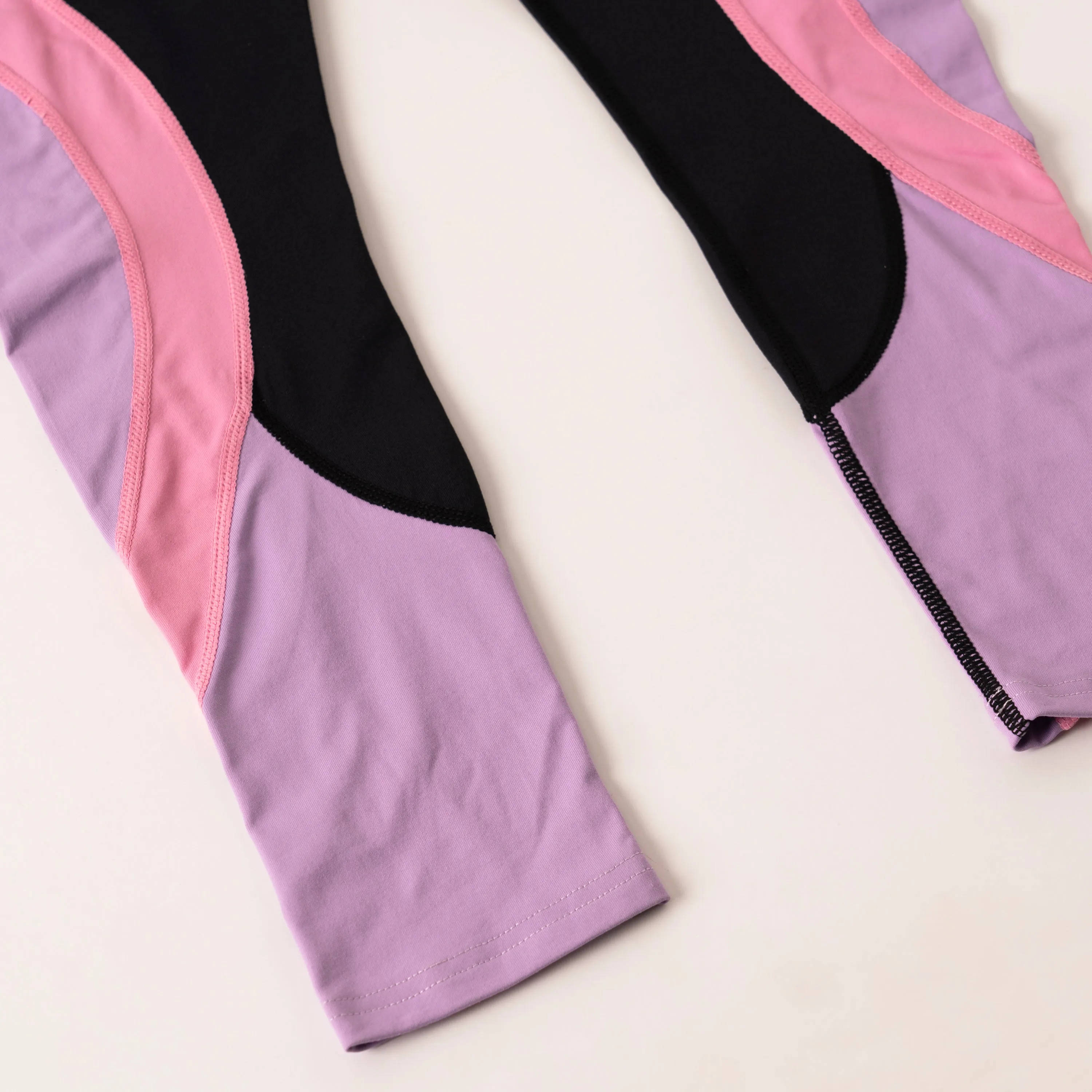 Tonal Color Block Legging